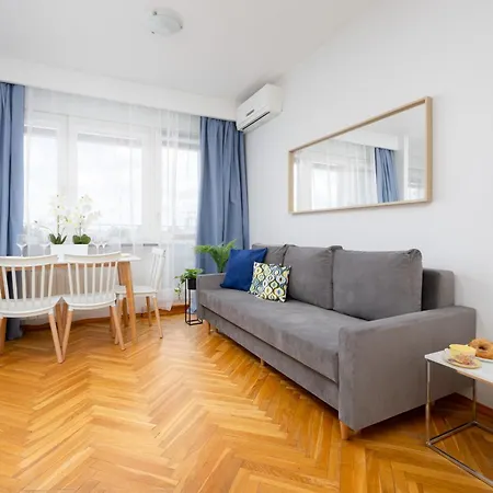 Bright Studio With Air Conditioning Near Ogrod Saski By Noclegi Renters Warsaw Exterior photo