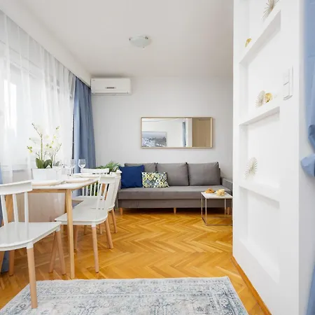 Bright Studio With Air Conditioning Near Ogrod Saski By Noclegi Renters Warsaw Exterior photo